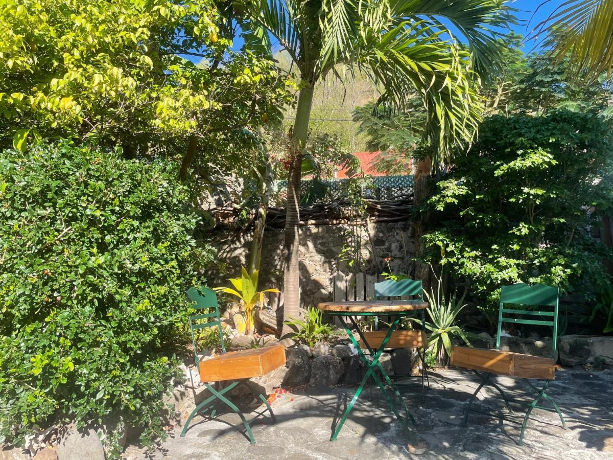 Les Hamacs Aux Saintes Hotel Terre-De-Haut Buitenkant foto