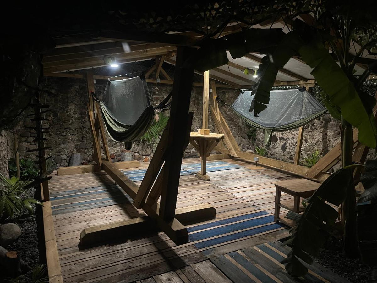 Les Hamacs Aux Saintes Hotel Terre-De-Haut Buitenkant foto