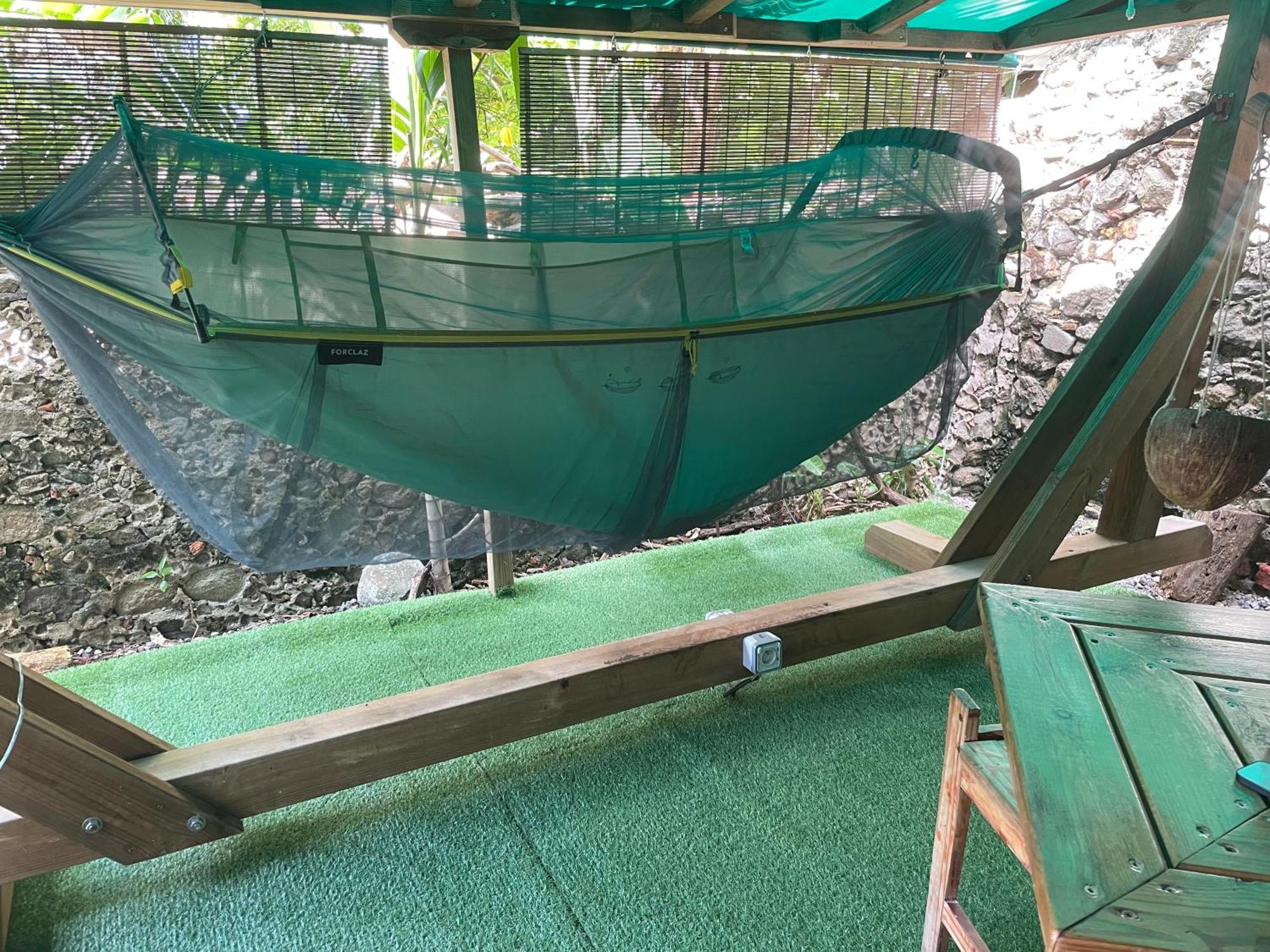 Les Hamacs Aux Saintes Hotel Terre-De-Haut Buitenkant foto